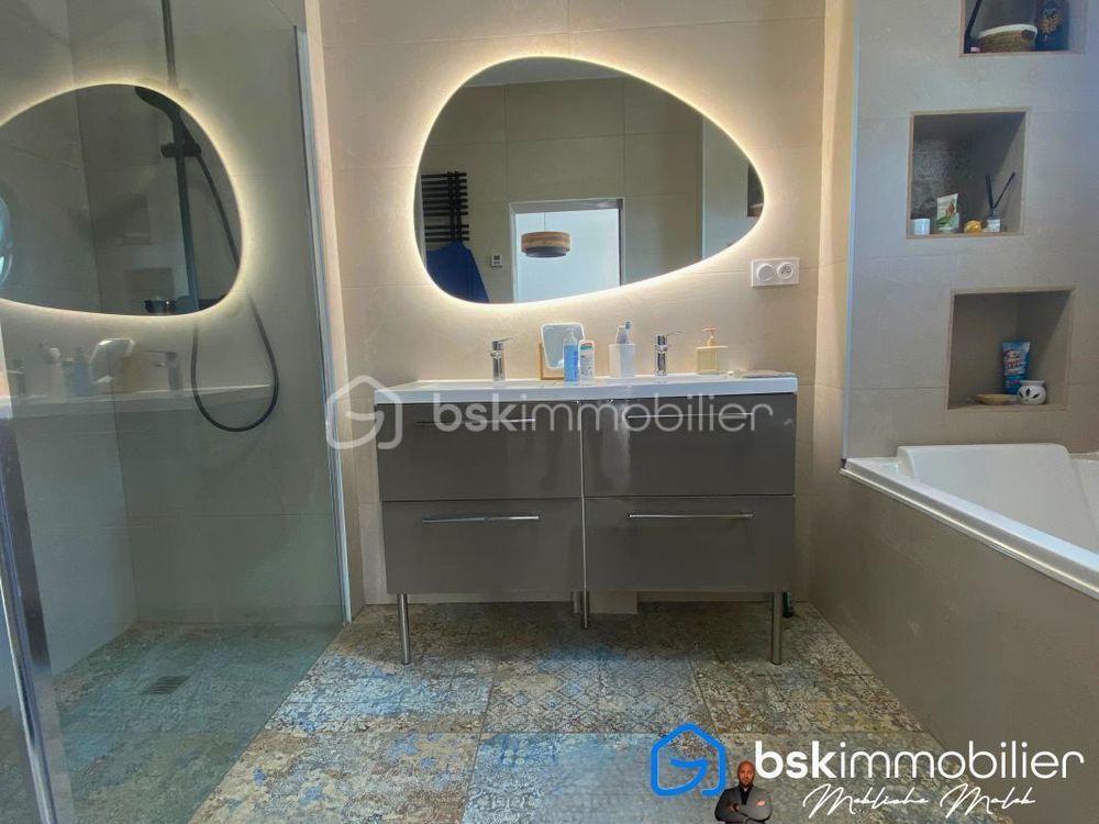 � vendre  Maison Saint-Jean-de-V�das (34430)