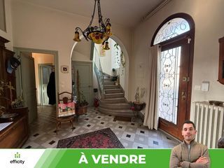  Propri�t�/ch�teau � vendre 10 pi�ces 202 m�