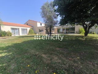  Maison � vendre 6 pi�ces 211 m�