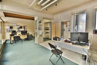  Immeuble � vendre 175 m�