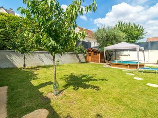  Maison � vendre 7 pi�ces 200 m�