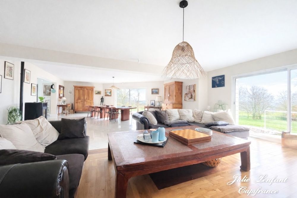 � vendre  Maison Vienne-en-Val (45510)