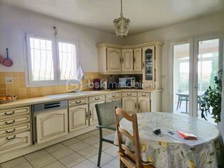  Maison � vendre 8 pi�ces 235 m�