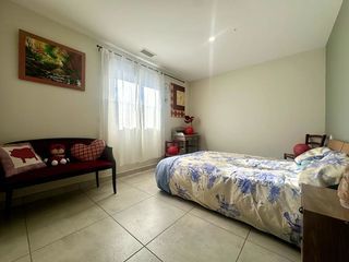  Maison � vendre 6 pi�ces 210 m�