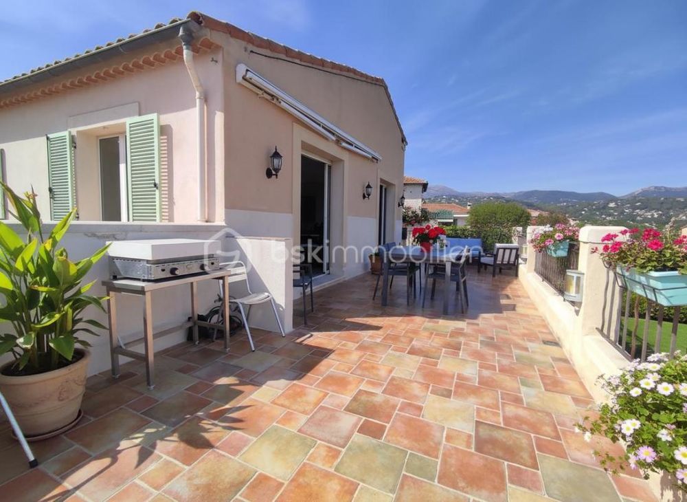 � vendre  Villa La Colle-sur-Loup (06480)