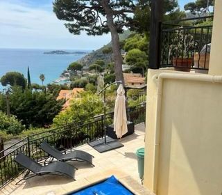  Propri�t�/ch�teau � vendre 4 pi�ces 1215 m�