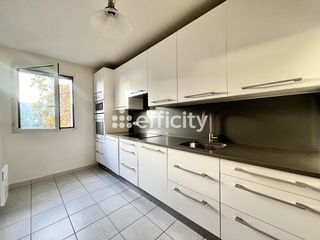  Appartement � vendre 3 pi�ces 77 m�