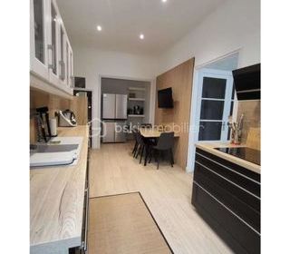  Propri�t�/ch�teau � vendre 7 pi�ces 260 m�