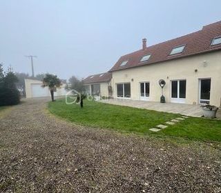  Propri�t�/ch�teau � vendre 9 pi�ces 240 m�