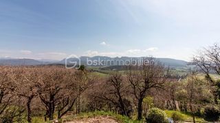  Maison � vendre 6 pi�ces 194 m�