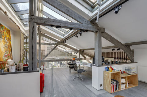 Immeuble occup&eacute; ind&eacute;pendant &agrave; vendre de 260m&sup2; &agrave; Suresnes 1700000 92150 Suresnes