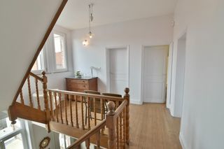  Maison � vendre 8 pi�ces 205 m�