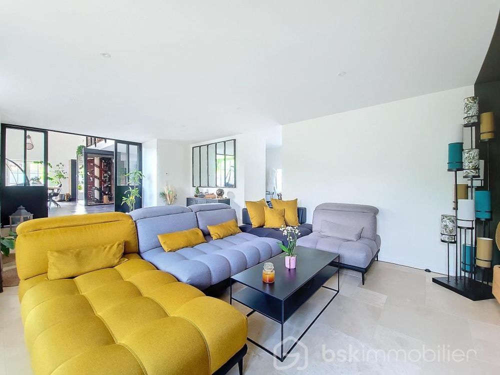 � vendre  Maison Moranc� (69480)