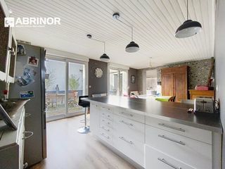  Maison � vendre 7 pi�ces 221 m�