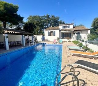  Propri�t�/ch�teau � vendre 6 pi�ces 160 m�