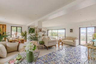  Maison � vendre 9 pi�ces 275 m�