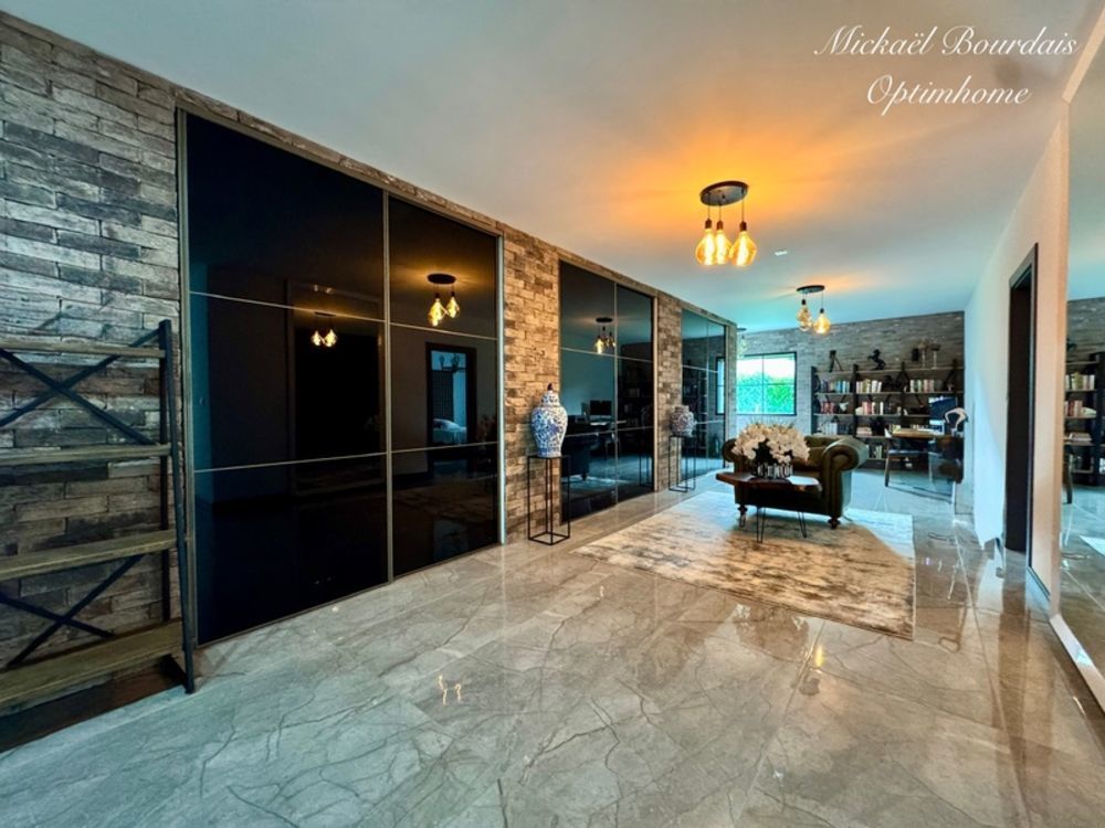 � vendre  Villa Solesmes (72300)