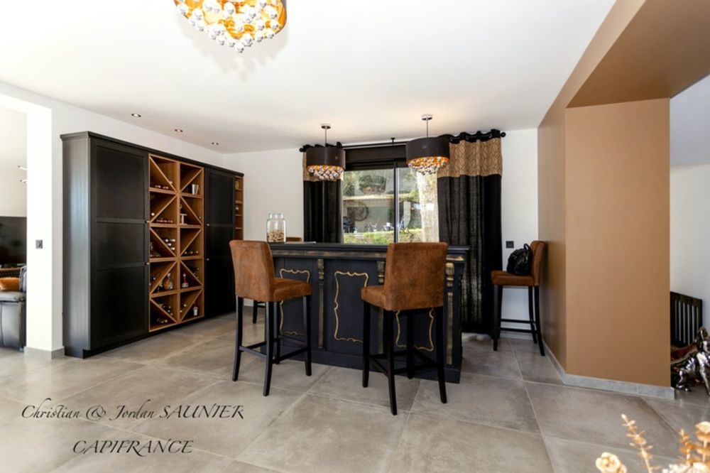 � vendre  Propri�t�/ch�teau Revel (31250)