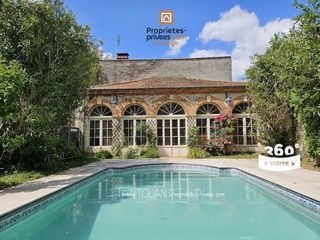  Propri�t�/ch�teau � vendre 10 pi�ces 380 m�