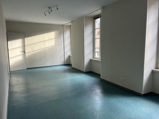  Appartement � louer 4 pi�ces 90 m� Villefranche de rouergue