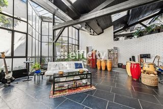  Appartement � vendre 6 pi�ces 256 m�