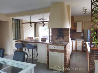  Immeuble � vendre 6 pi�ces 140 m�