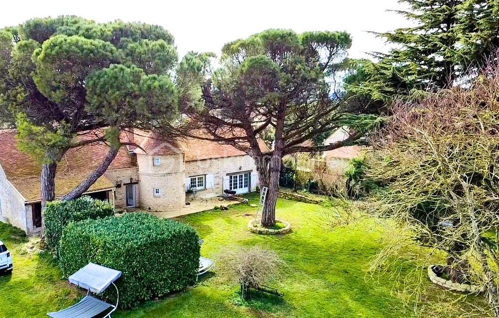 � vendre  Propri�t�/ch�teau Fontainebleau (77300)