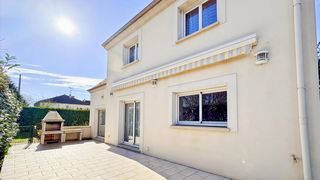  Maison � vendre 9 pi�ces 202 m�