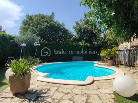   Maison id�ale pour les familles avec 3 chambres, garage et piscine Maison - 5 pi�ce(s) - 96 m�