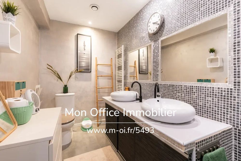 � vendre  Maison Saint-Cyr-sur-Mer (83270)