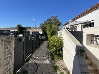  Immeuble � vendre 15 + pi�ces 800 m�