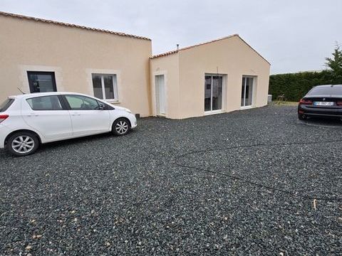   Maison � vendre 5 pi�ces SAINT MARTIN DE FRAIGNEAU (85) Maison - 4 pi�ce(s) - 135 m�