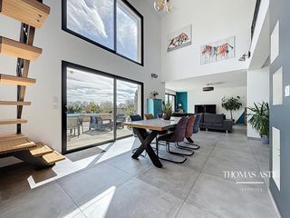  Villa � vendre 7 pi�ces 165 m�