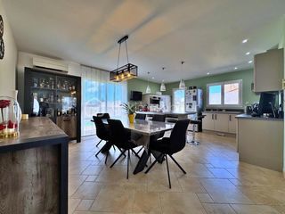  Villa � vendre 5 pi�ces 135 m�