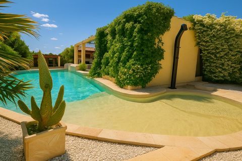   COUP DE C?UR Villa T5 plain-pied avec piscine ? 45 m� s�jour ? clim ? aucun travaux ? rare Villa - 5 pi�ce(s) - 115 m�