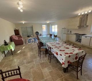  Propri�t�/ch�teau � vendre 8 pi�ces 248 m�