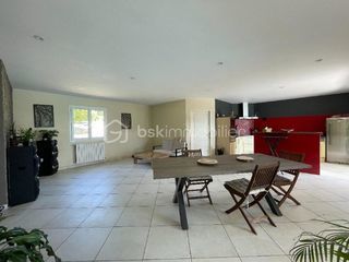  Villa � vendre 5 pi�ces 146 m�