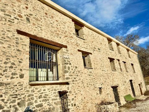   Ferme en Pierre alliant modernit� et authenticit� Maison - 12 pi�ce(s) - 279 m�