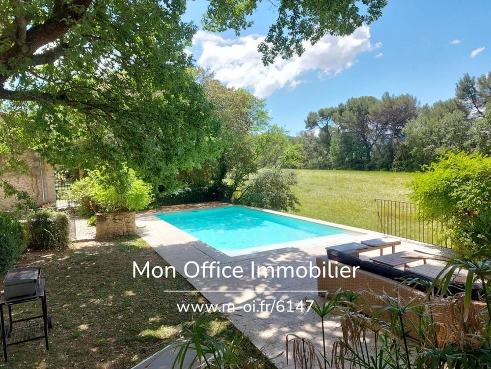 � vendre  Propri�t�/ch�teau Vaugines (84160)