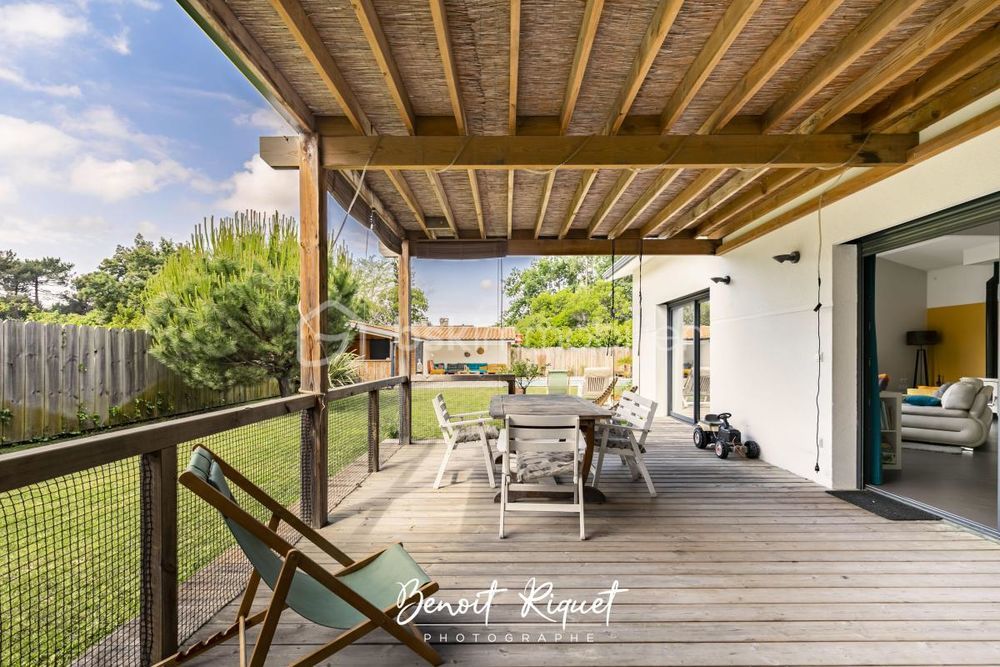 � vendre  Villa Lanton (33138)