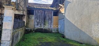  Remise / Grange � vendre 3 pi�ces 290 m�