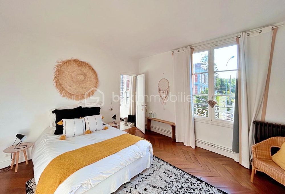 � vendre  Propri�t�/ch�teau Beynes (78650)