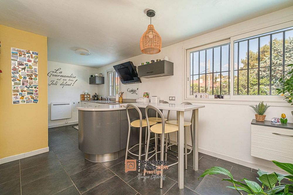 � vendre  Villa Marseille 8