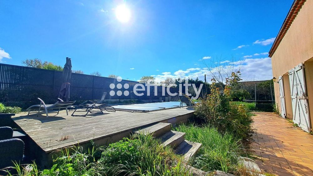 � vendre  Propri�t�/ch�teau L�ognan (33850)