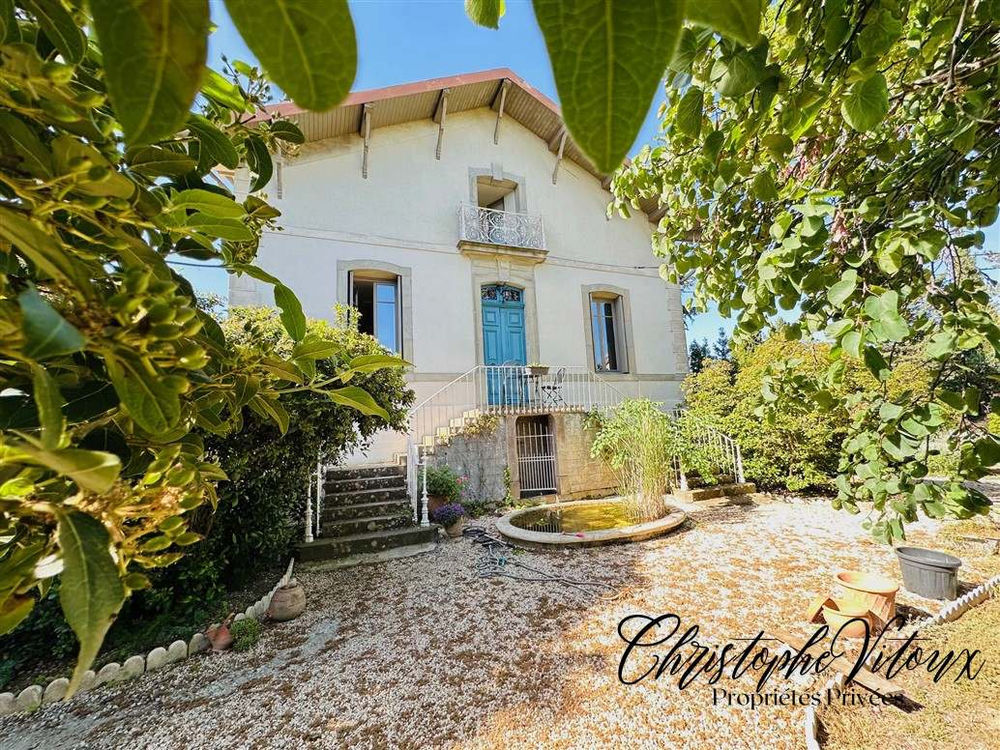 � vendre  Propri�t�/ch�teau Carcassonne (11000)