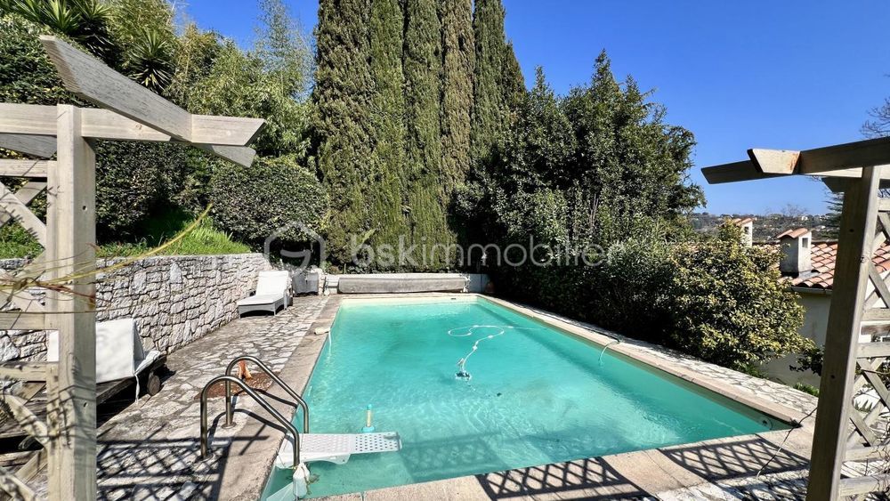 � vendre  Propri�t�/ch�teau La Colle-sur-Loup (06480)