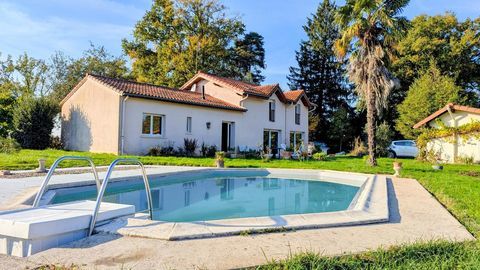   Maison Maison - 5 pi�ce(s) - 163 m�