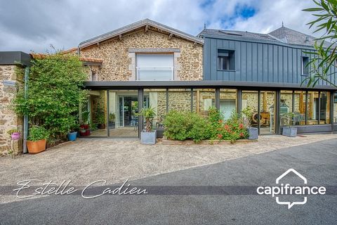   Maison d'h�tes 20 pi�ces SEVREMONT � 15 min du Puy du Fou Propri�t�/ch�teau - 15 + pi�ce(s) - 417 m�