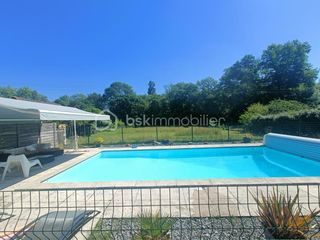  Maison � vendre 6 pi�ces 140 m�