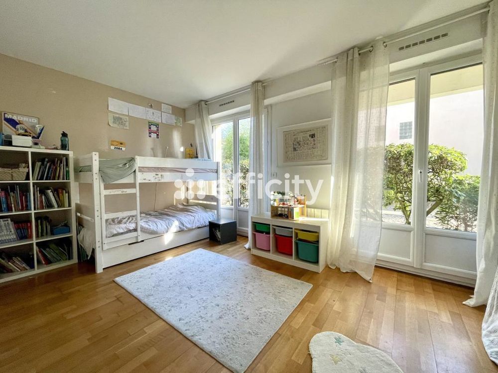 � vendre  Appartement Versailles (78000)